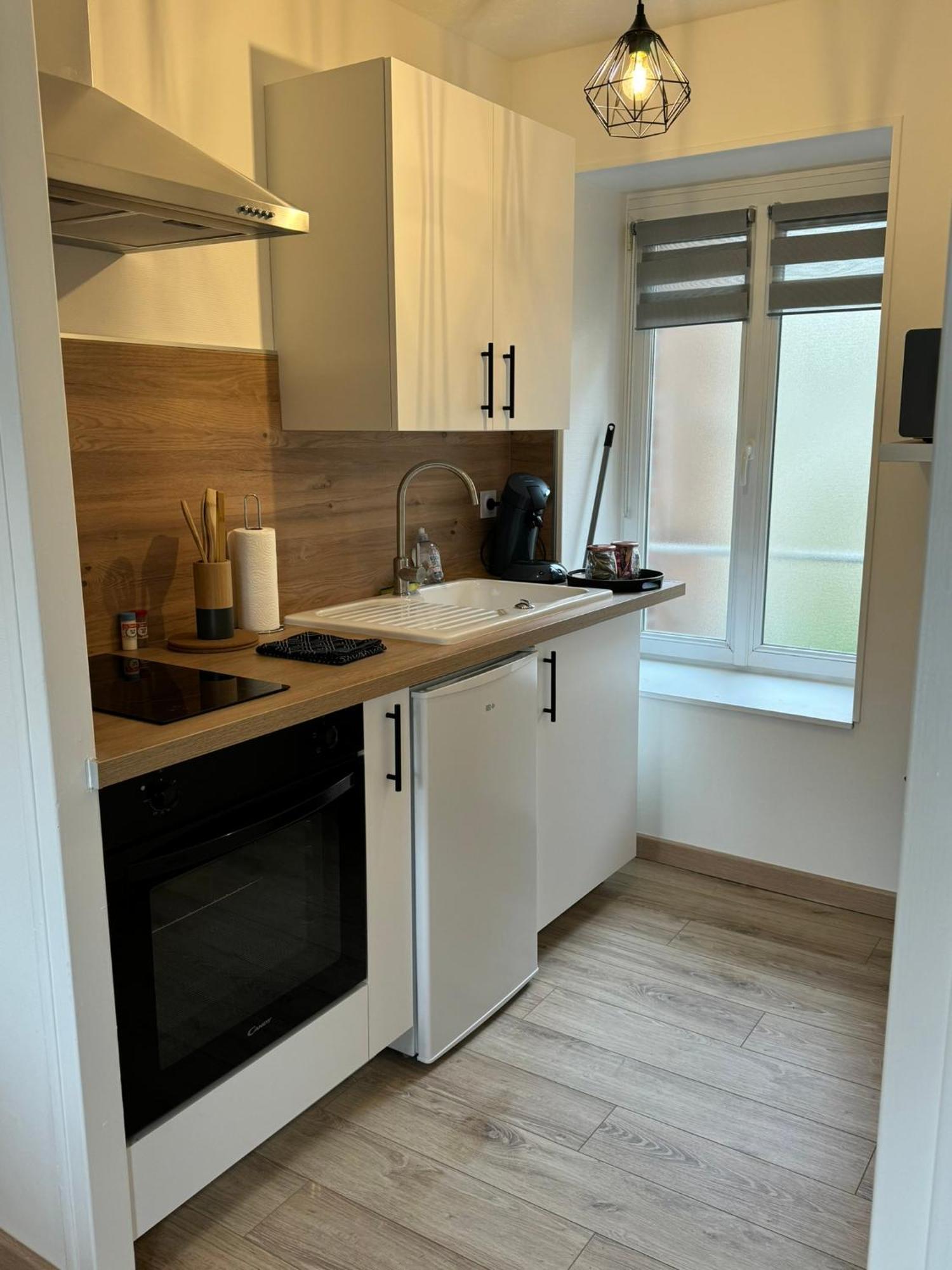 2eme Etage - Centre-ville - Local Velos Disponible Apartment